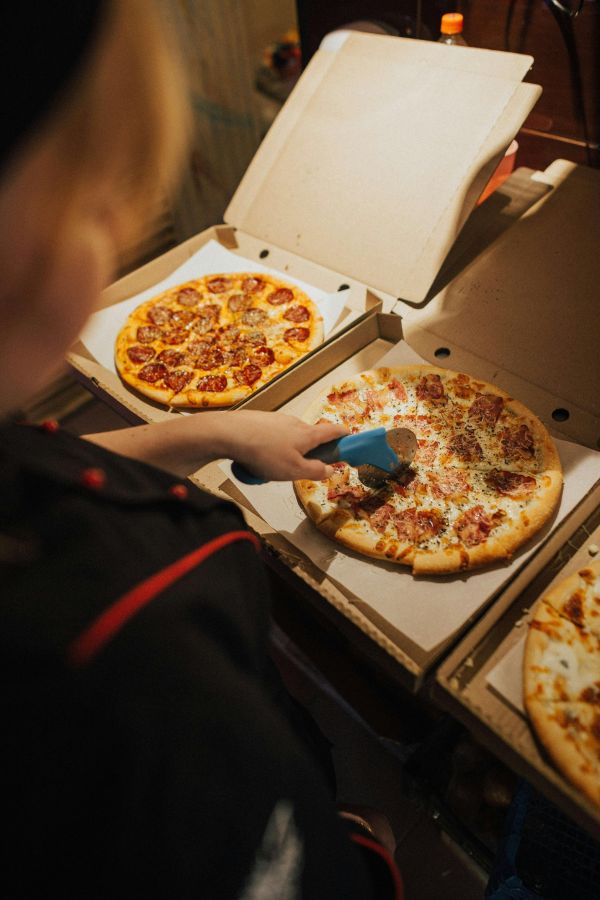 Le Kiosque à pizzas : délices artisanaux à Varennes-Vauzelles